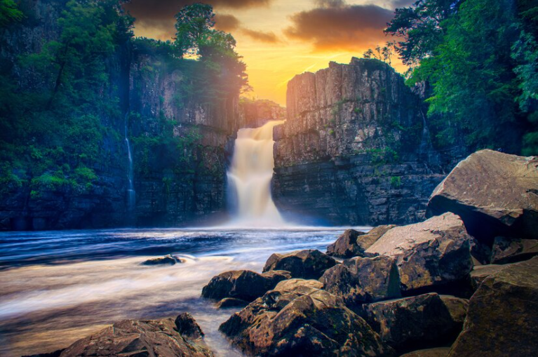 most beautiful hiking routs in England